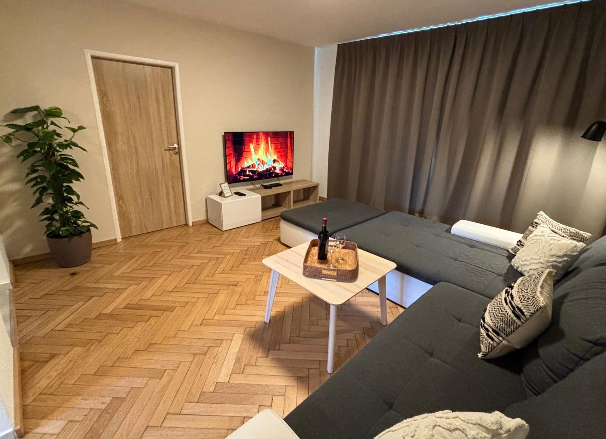 Apartman Relax Zvolen Bagian luar foto