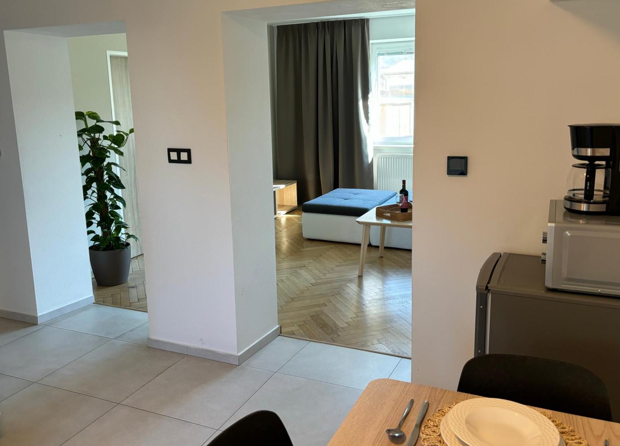 Apartman Relax Zvolen Bagian luar foto